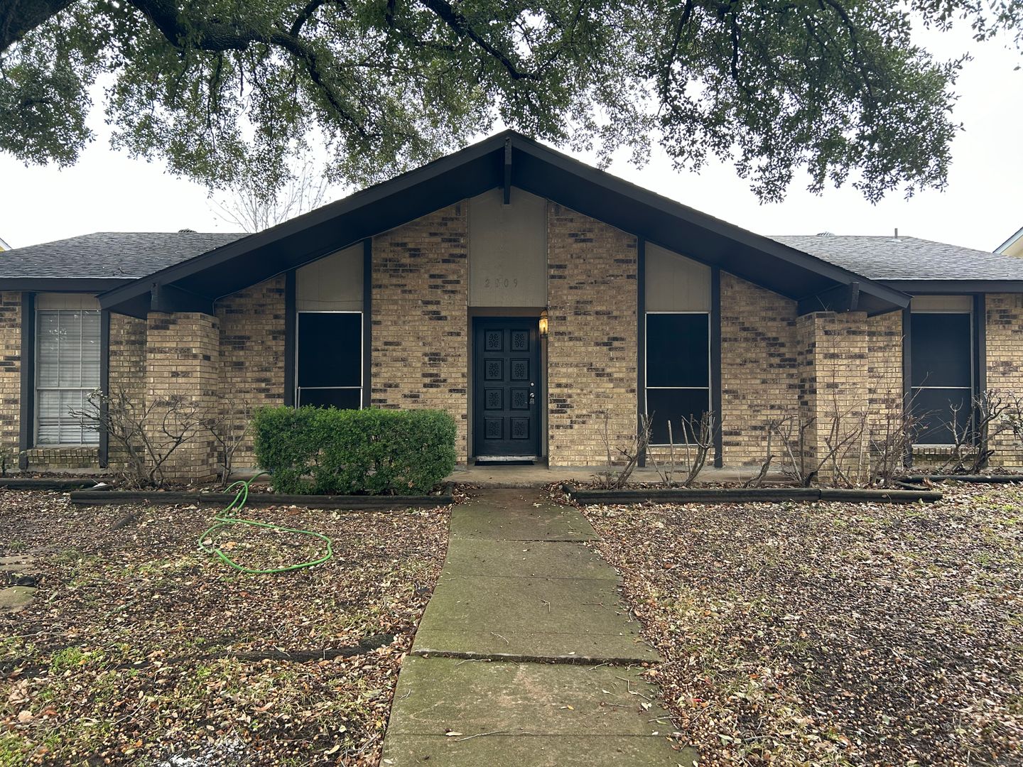 GARLAND House: 2809 DOVE MEADOW DR