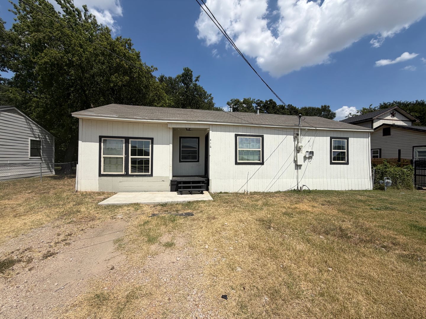 IRVING House: 416 COMPTON AVE