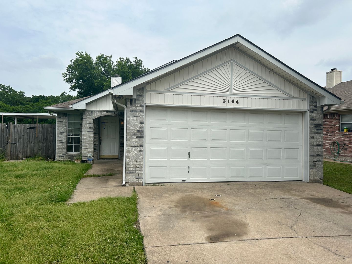 GRAND PRAIRIE House: 3164 CROSS CREEK CIR