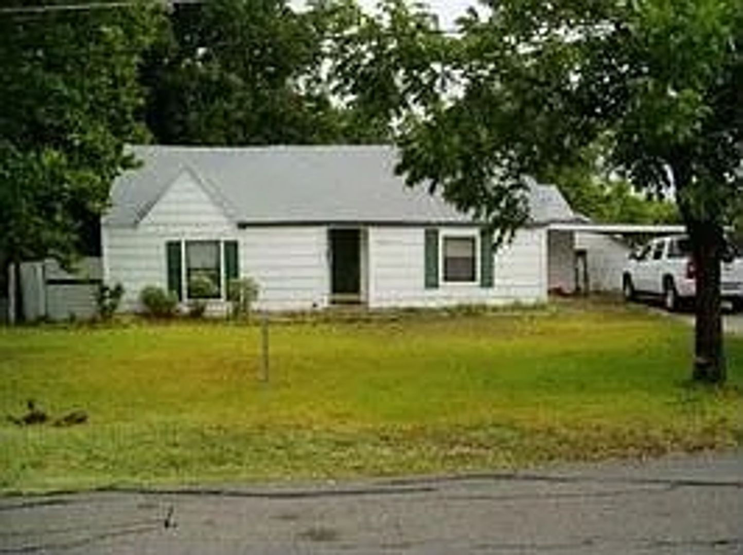 CARROLLTON House: 1609 SPRING AVE