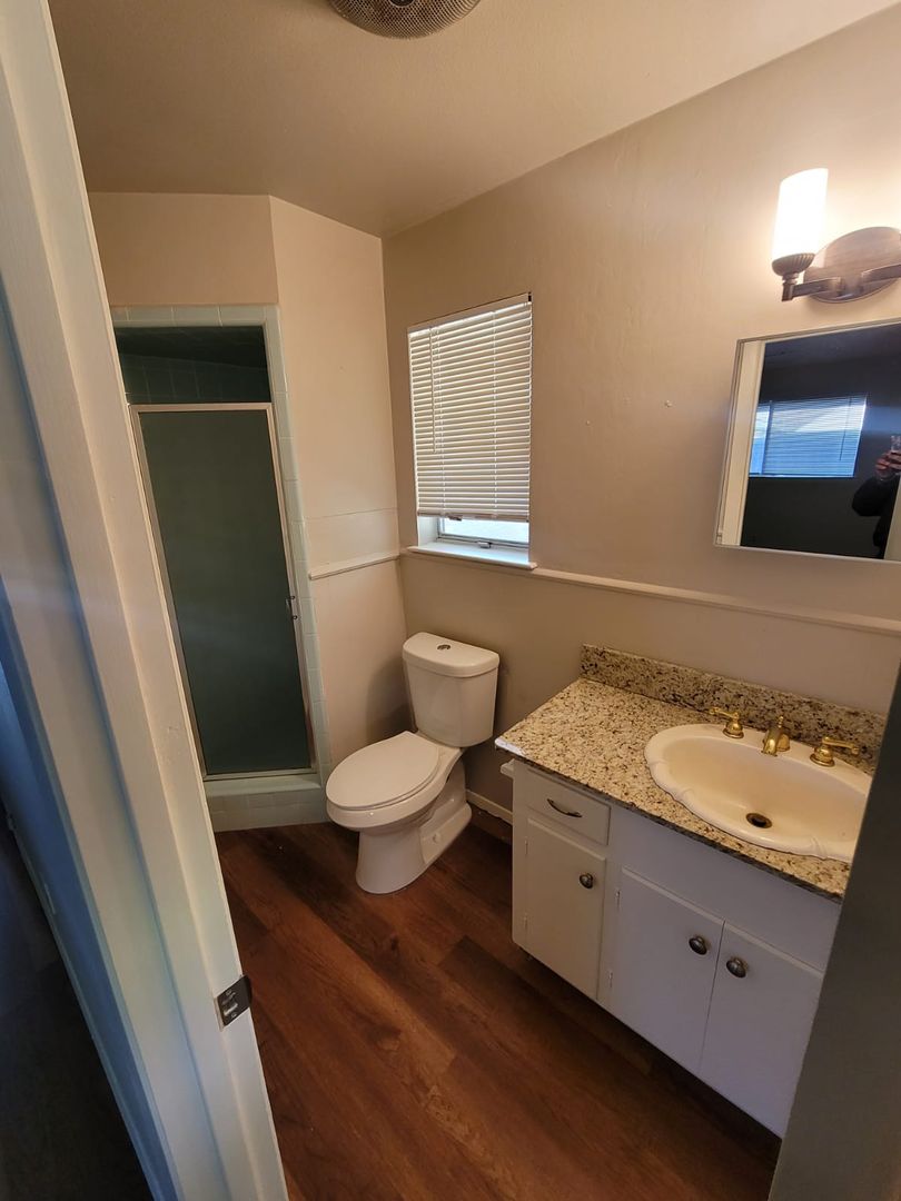 IRVING House: 2217 DRUID DR