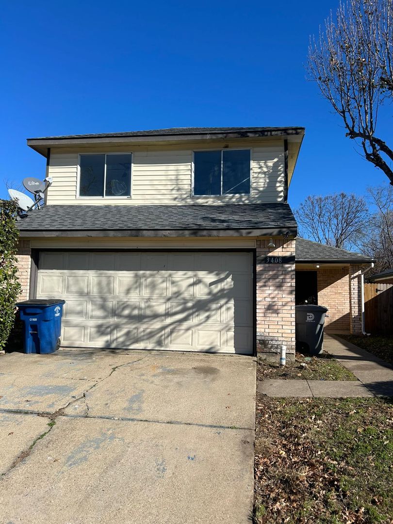 DALLAS House: 3408 POPLAR SPRINGS LN
