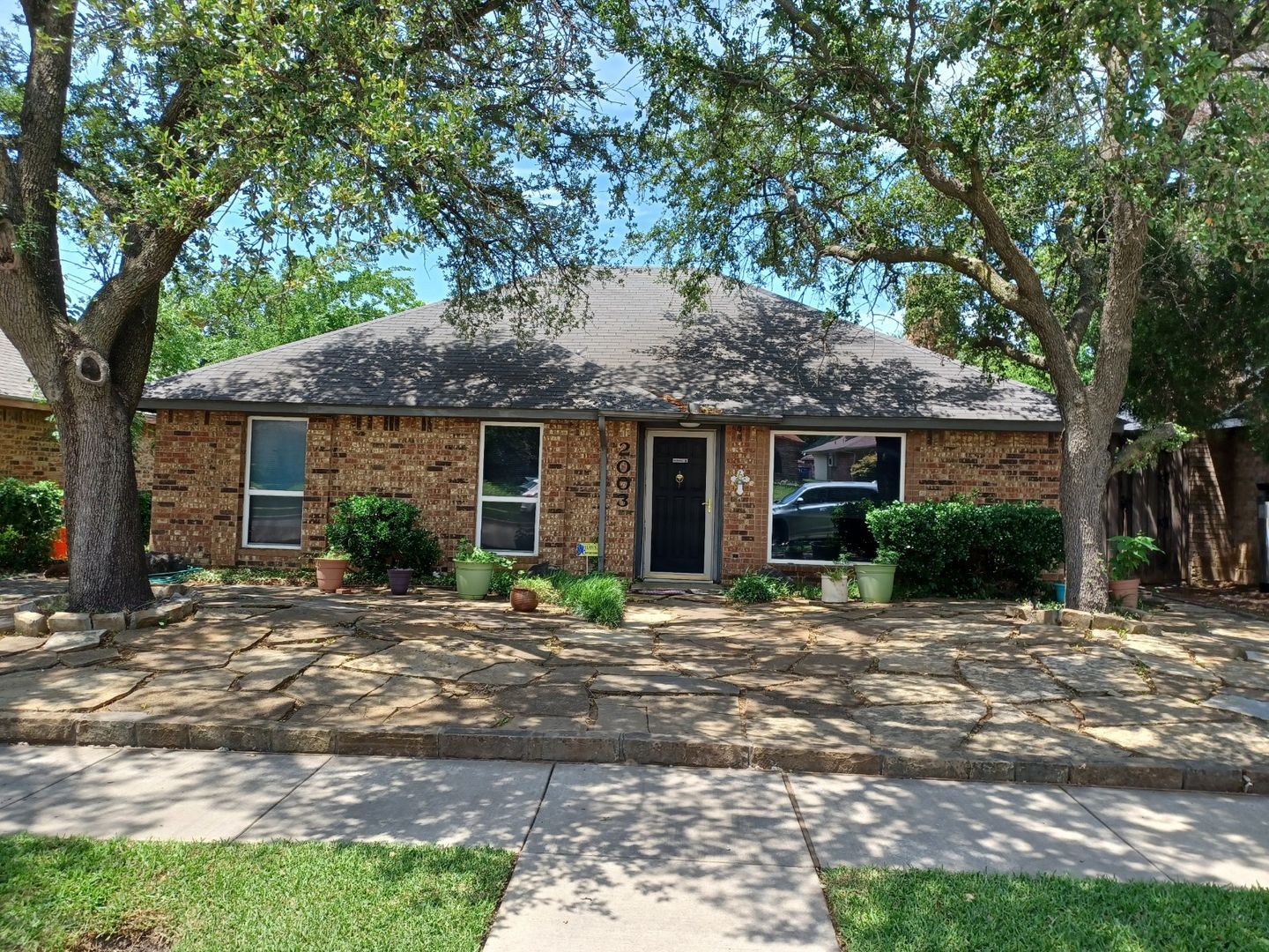 CARROLLTON House: 2003 PAT LANE