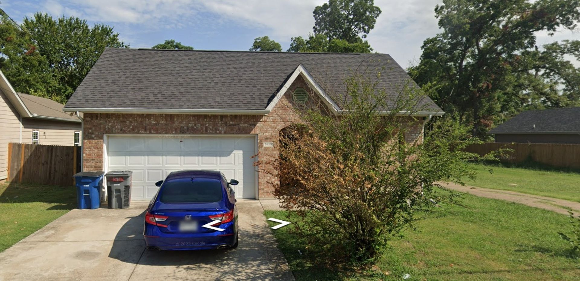 DALLAS House: 3618 METROPOLITAN AVE