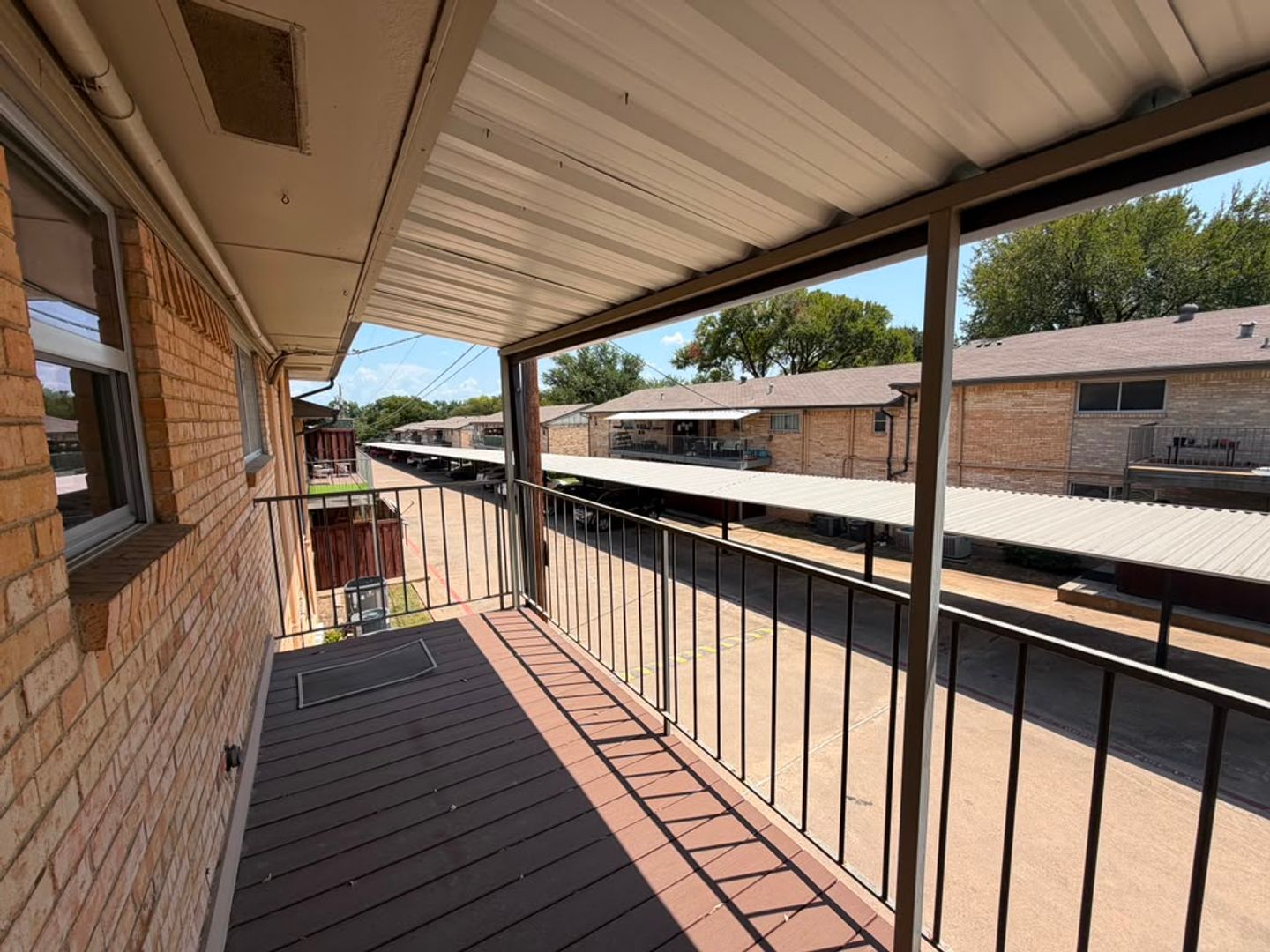 DALLAS House: 5819 SANDHURST LN APT C-5819