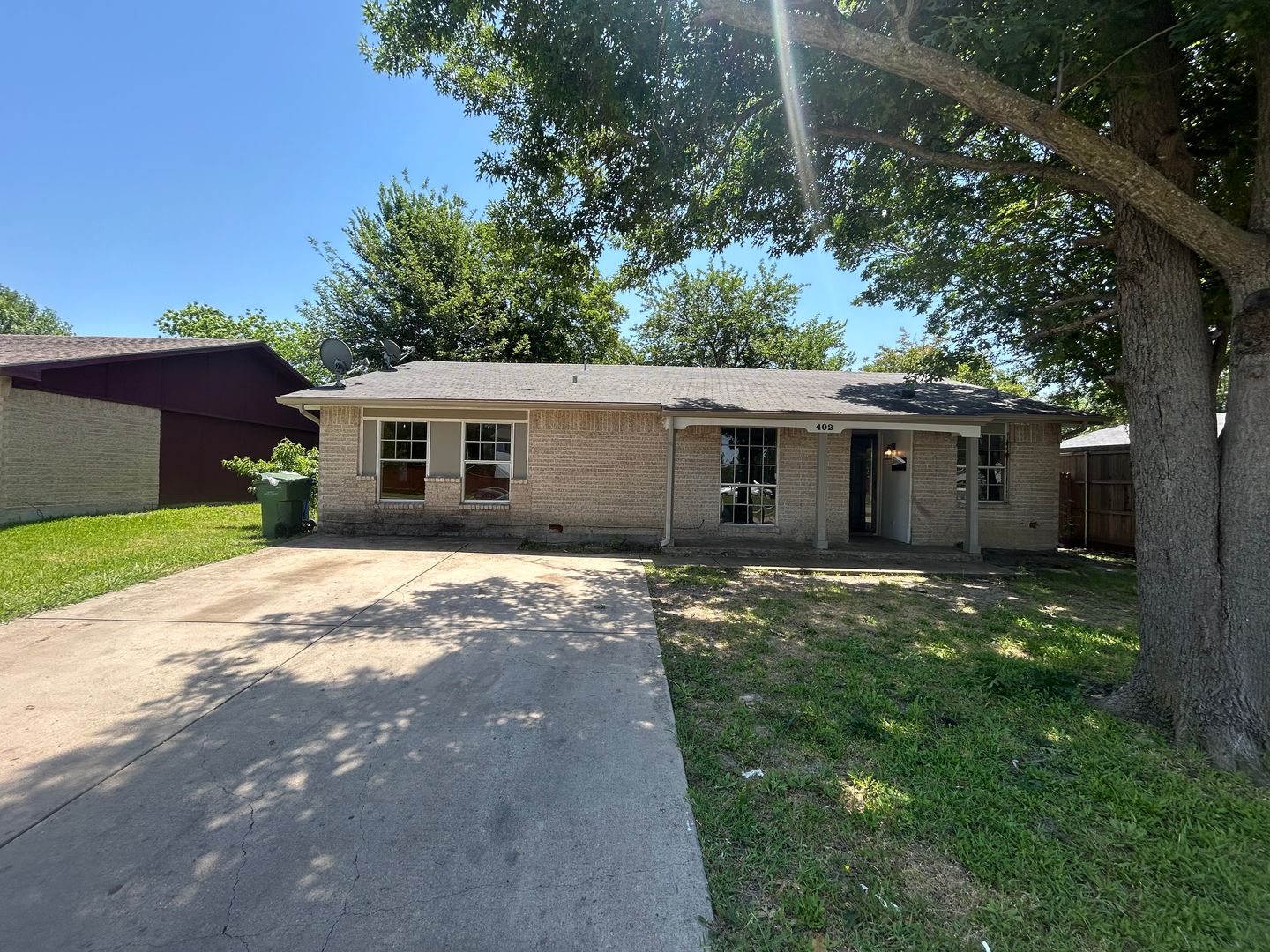 GARLAND House: 402 NICKENS RD