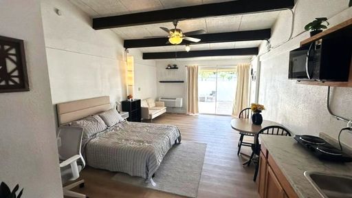 Studio Apartment Application fee is waived!!! APPLY NOW!!