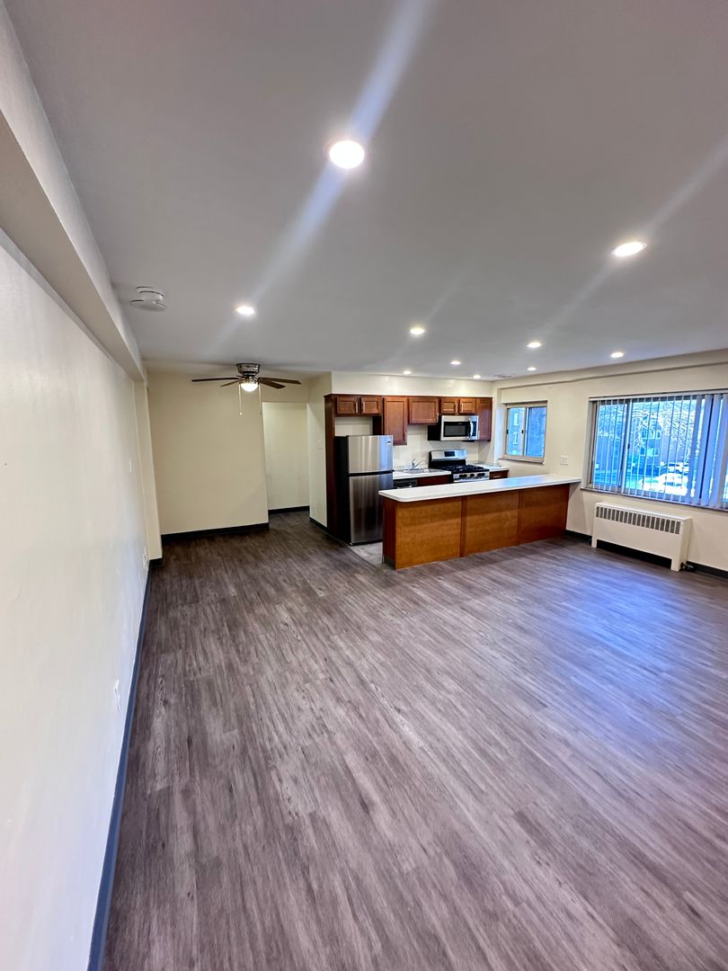 Pittsburgh Apartment: 1-4 Bayard Road