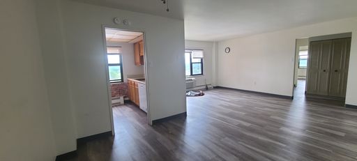 Avon Court apt 704 Virtual Tour – photo 1