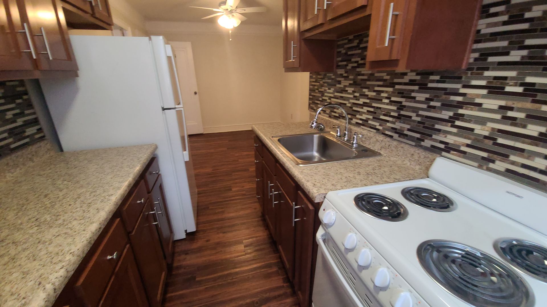 Pittsburgh Apartment: 732 Roselawn Ave