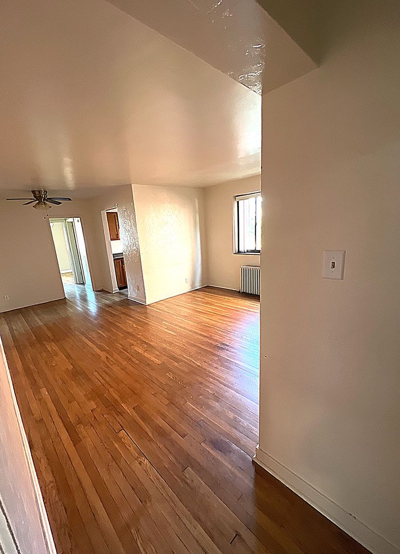 Pittsburgh Apartment: 319-323 Morewood Ave