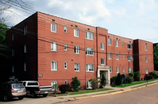 711 Wisteria B6 – photo 1