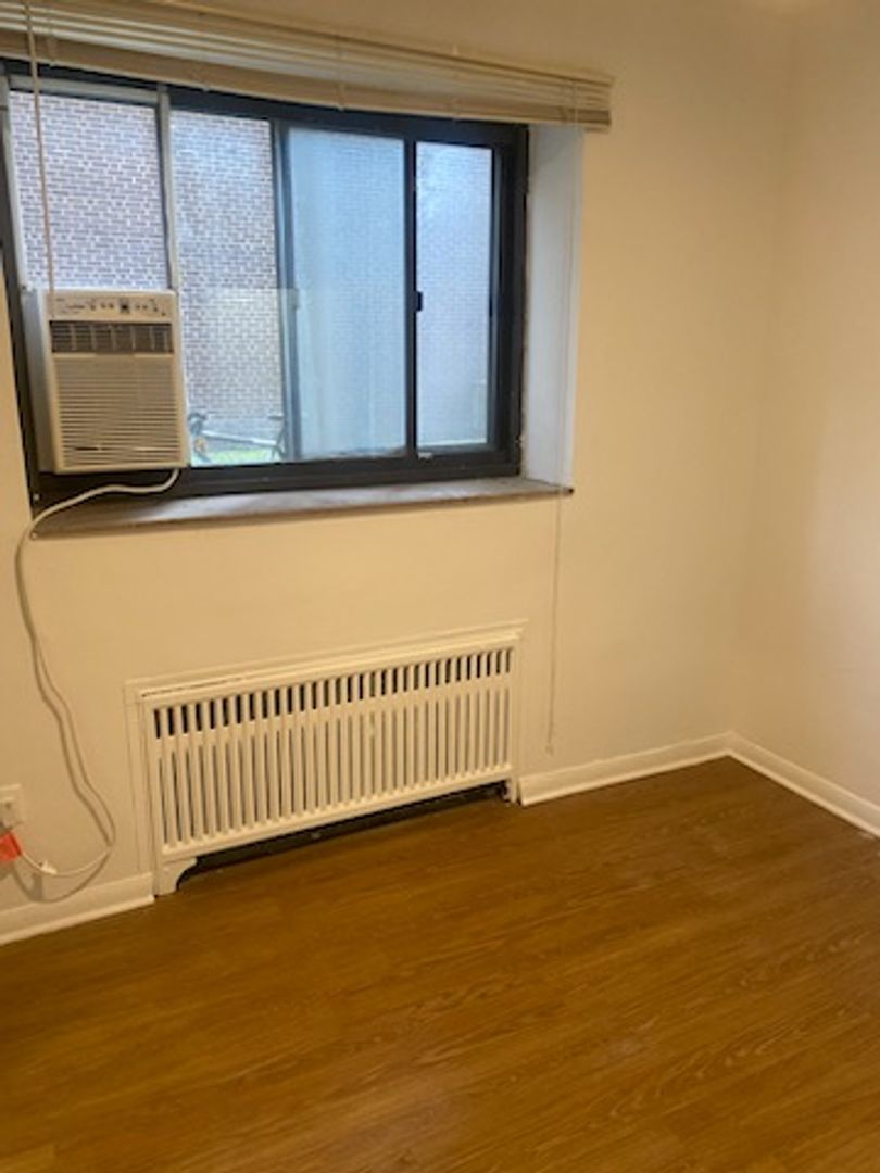 Schenley House and Schenley Annex, 151 & 147 N. Craig St, Pittsburgh