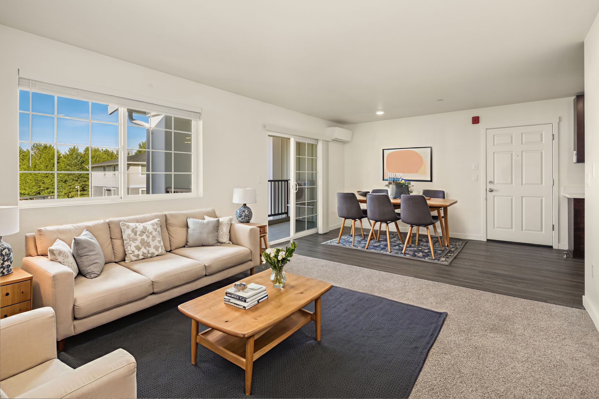 Monroe Apartment: 18727 Blueberry Lane