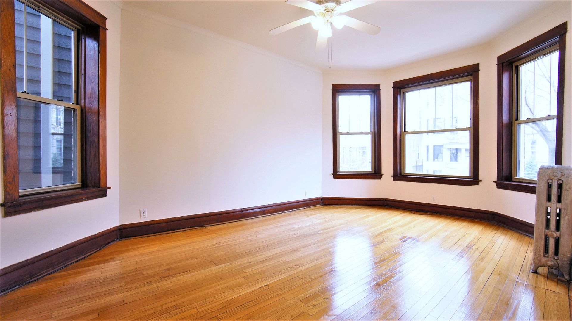 Chicago Apartment: 2453-55 N. Spaulding