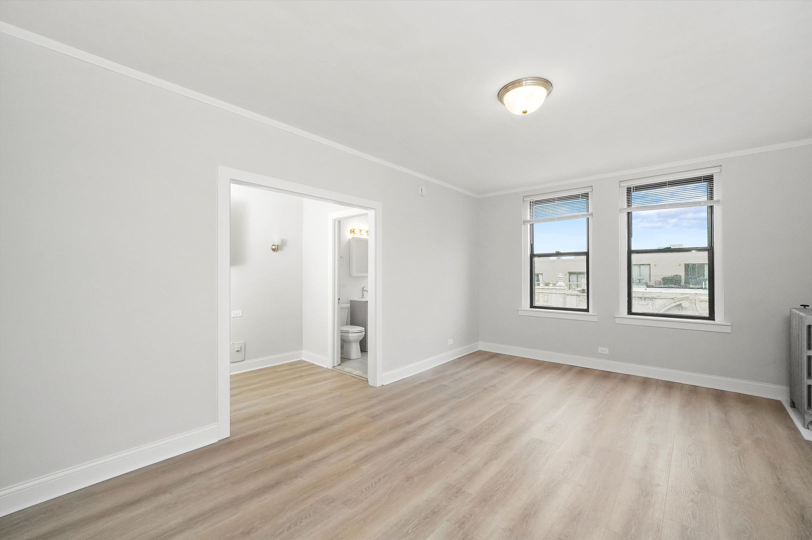 Chicago Apartment: 2779 N. Milwaukee