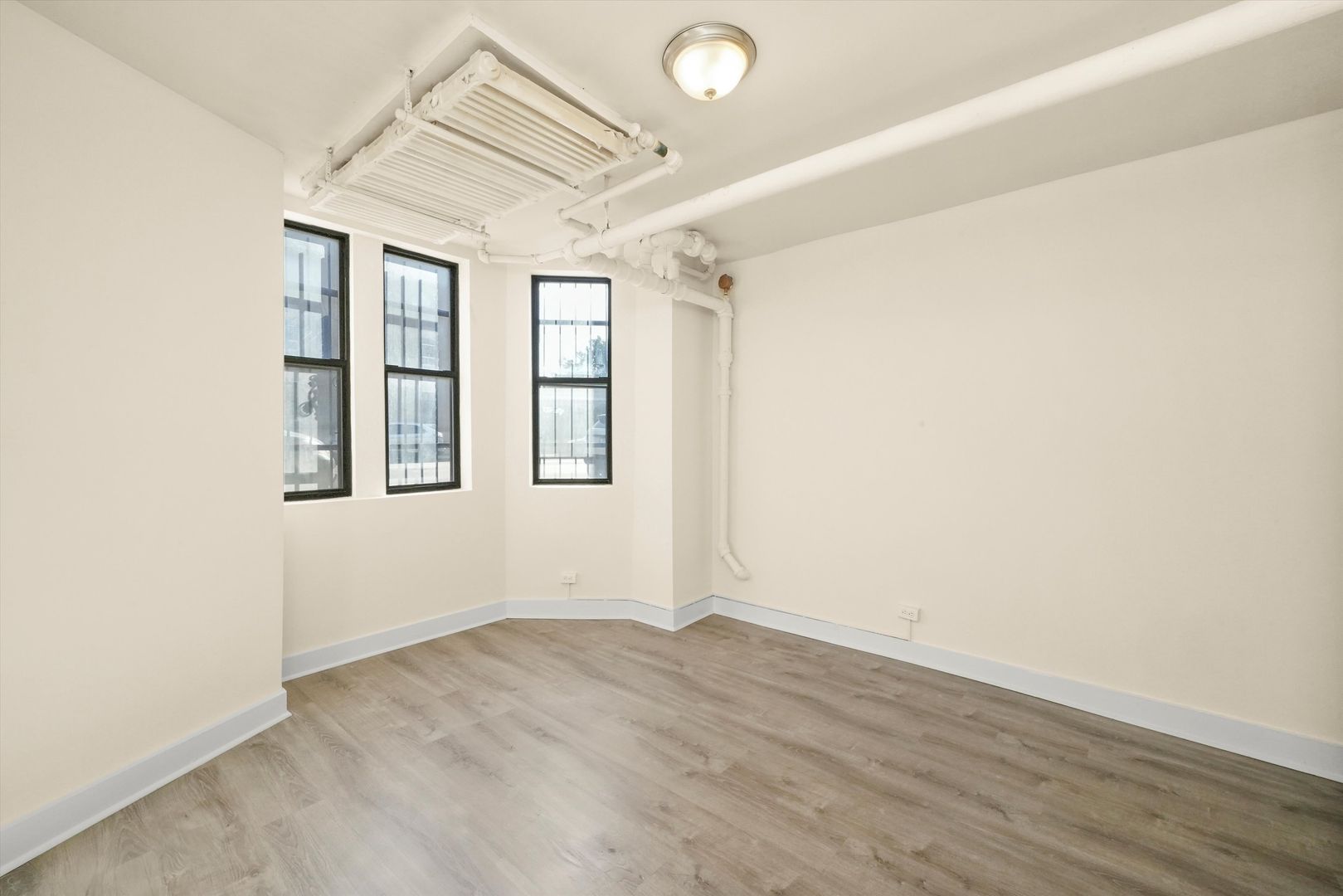 Chicago Apartment: 1530-42 N. Kedzie