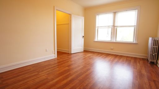 Great one bedroom available! – photo 1