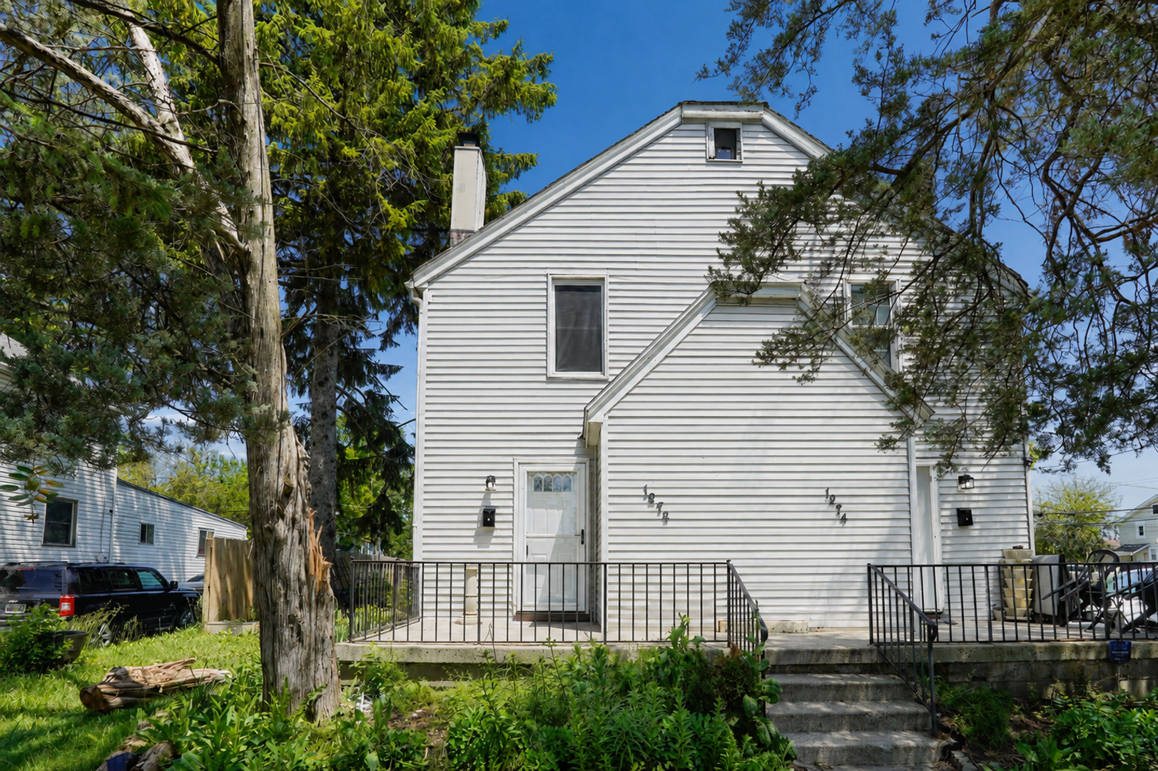 Columbus Apartment: 1272-1274 E 21st Ave