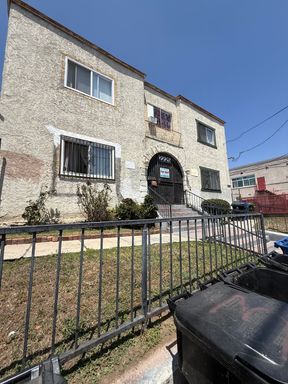2225 Michigan Ave. - 8 – photo 1
