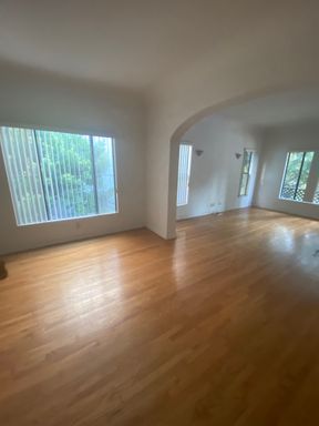 1100 Shenandoah - 1102 1/2 – photo 1