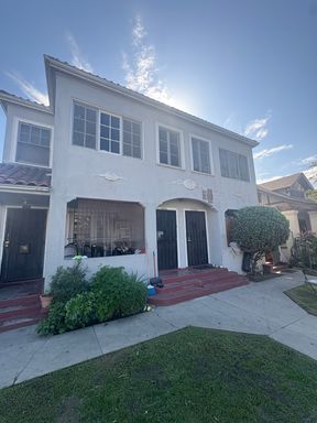 324 W. 50th St. - 324 – photo 1