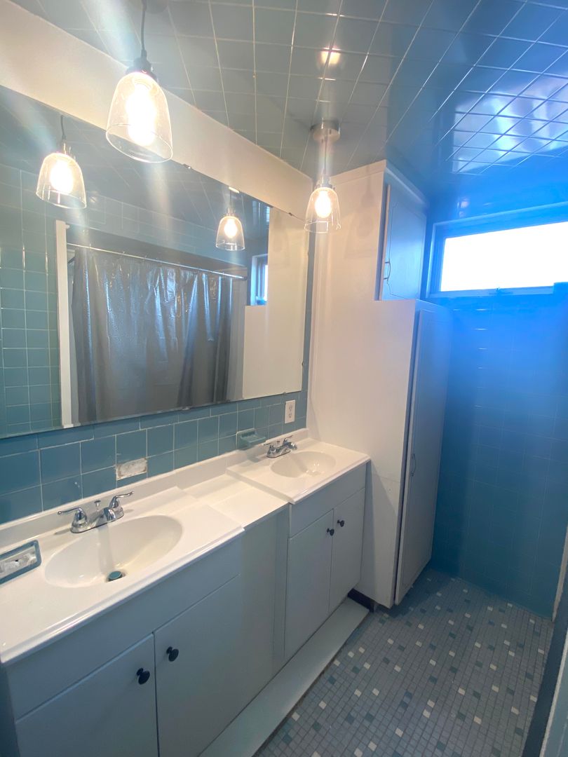 490 Bennington St, East Boston