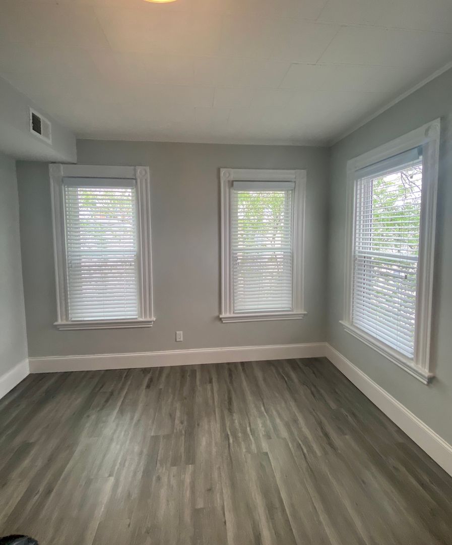 195 Maverick St, East Boston