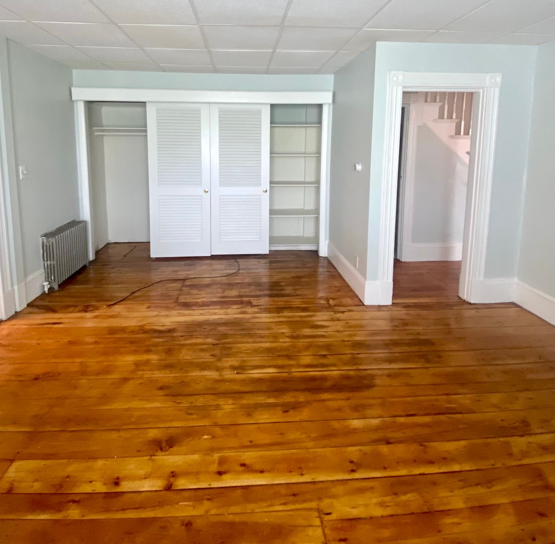 490 Bennington St, East Boston