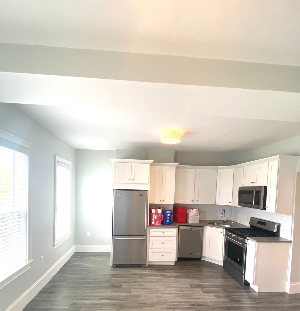 195 Maverick St, East Boston