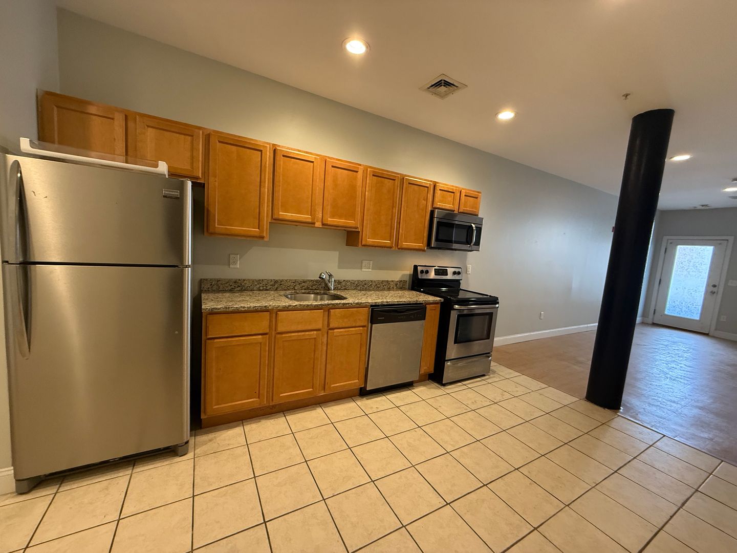Worcester - $1,650+ /mo