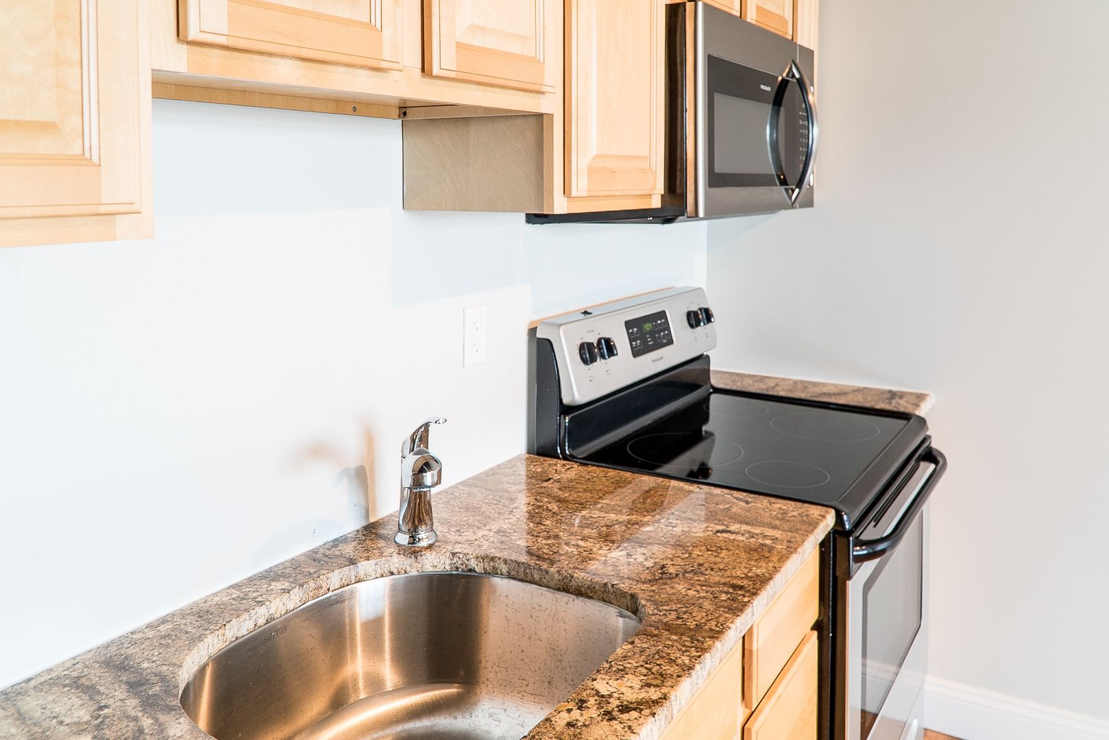 Worcester - $1,650+ /month