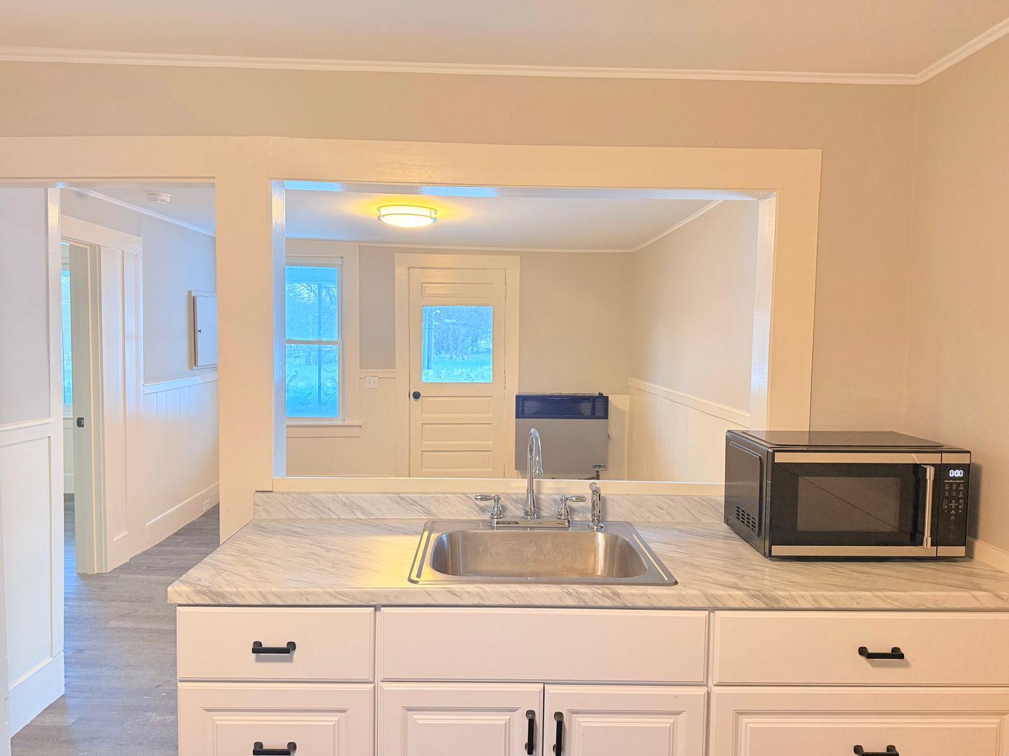 Hartford Apartment: 29 Cross Street