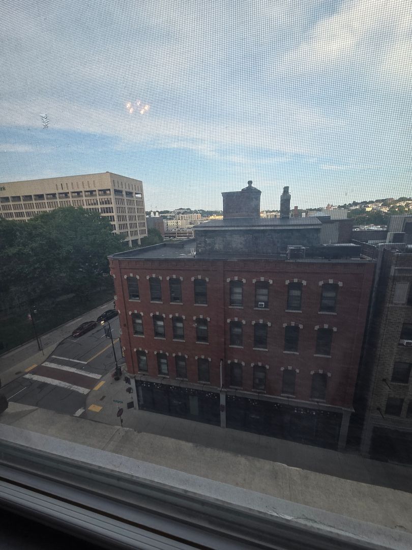 Worcester - $1,675+ /mo