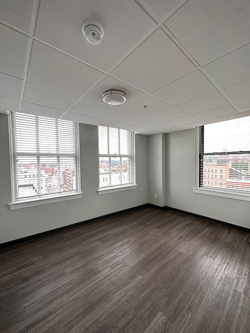 Worcester - $1,925+ /mo