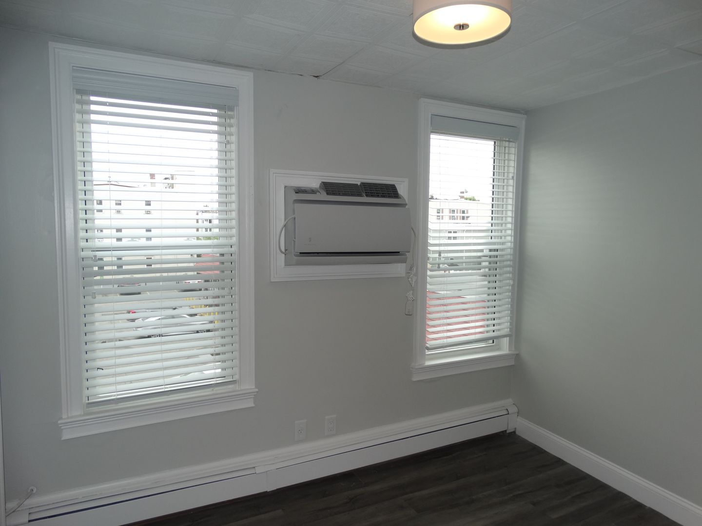 195 Maverick St, East Boston