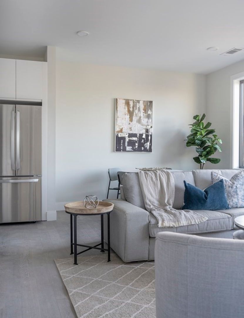 Boston Apartment: 152 Liverpool Street