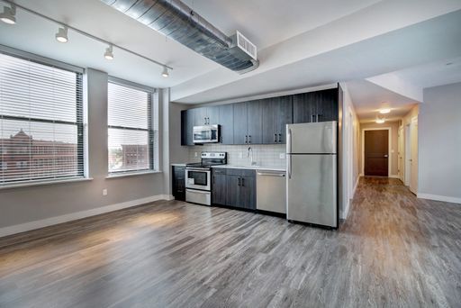 ONE MONTH FREE | The Vault | Loft Style 2 Bedroom! – photo 1