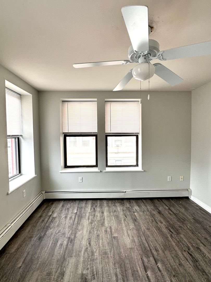 Worcester - $1,800+ /mo