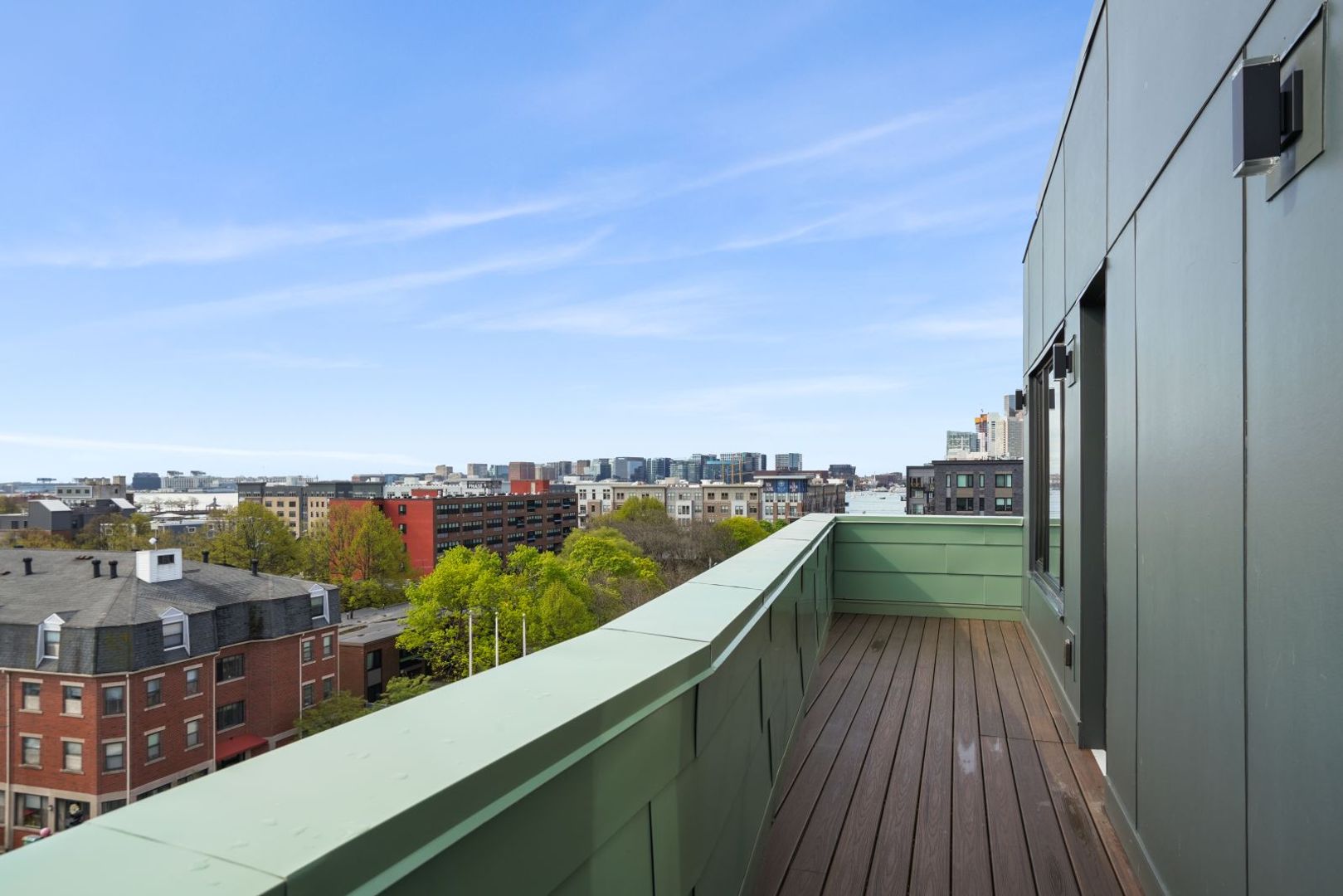 Boston Apartment: 194 Sumner Street