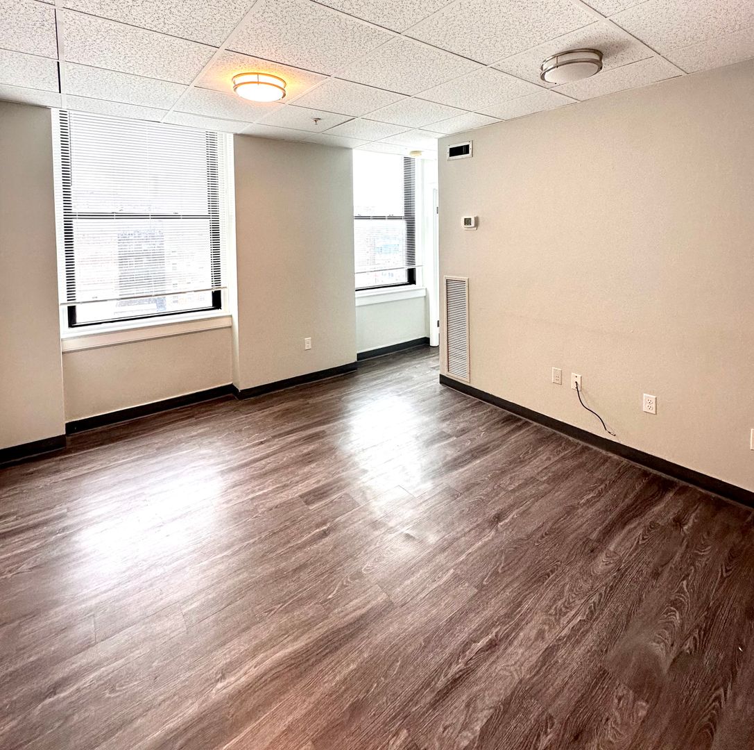 Worcester - $1,950