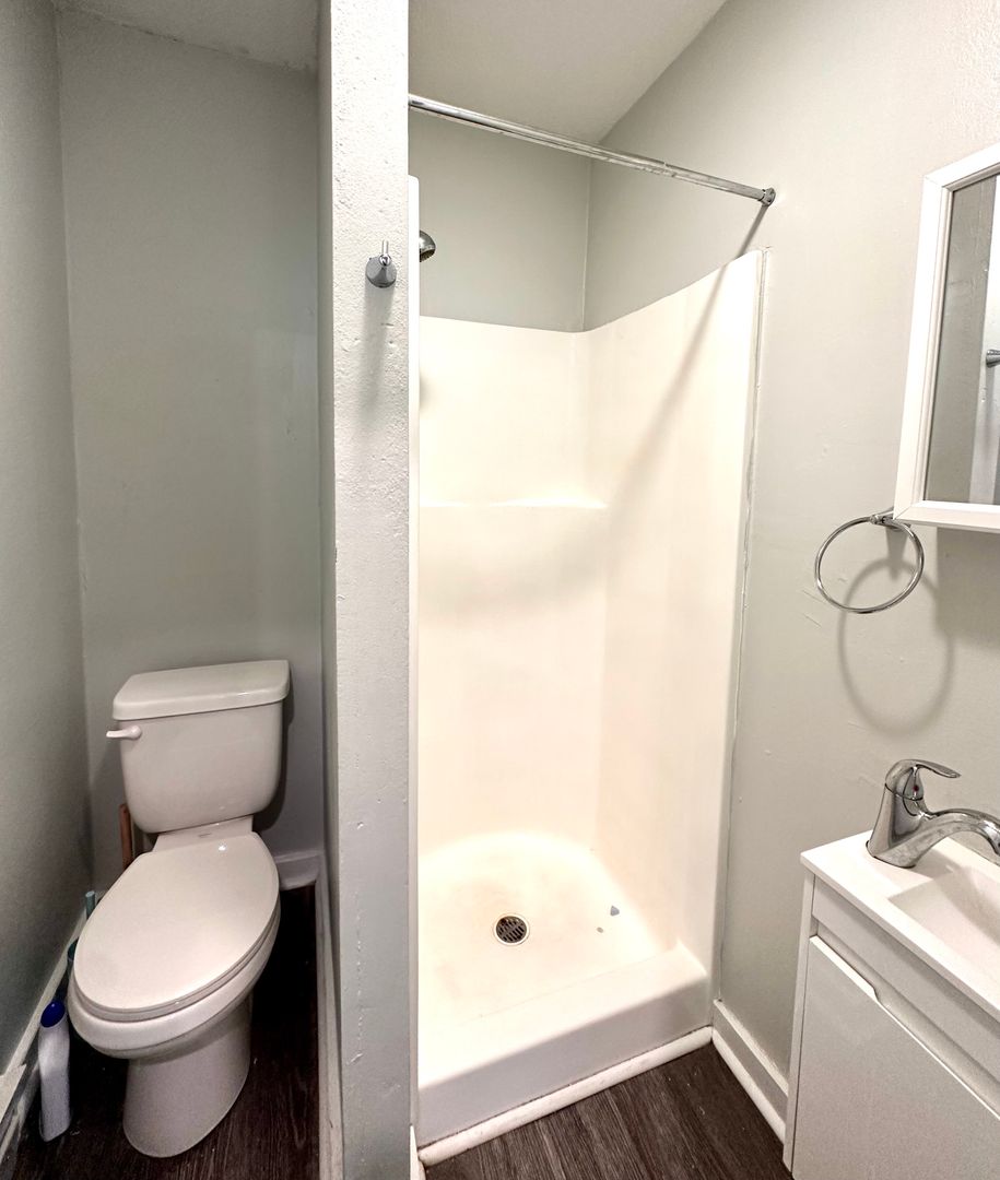 Worcester - $1,375+ /month