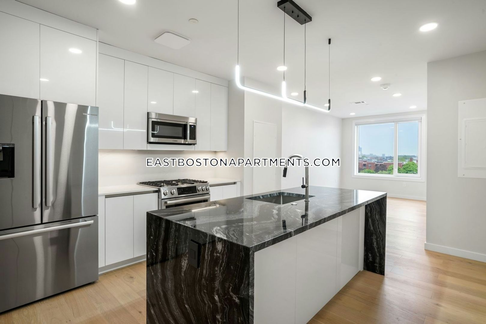 Boston Apartment: 194 Sumner Street