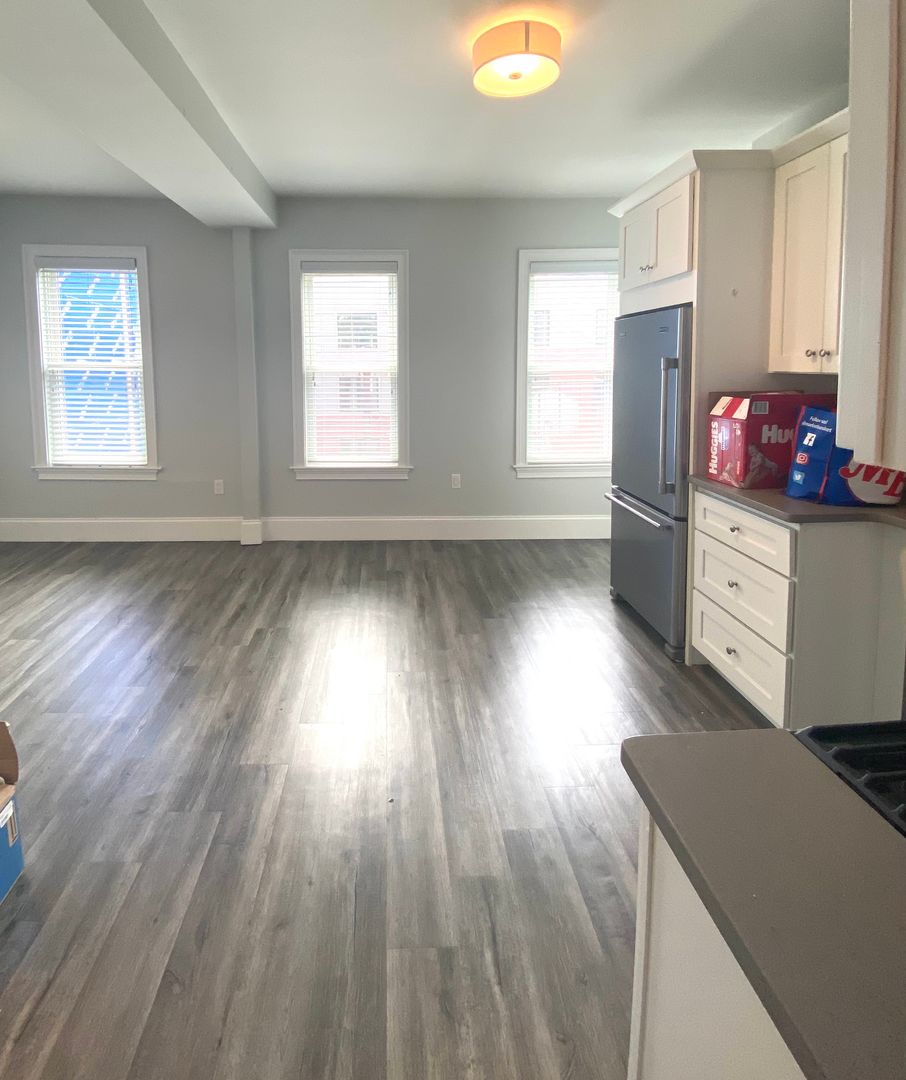 195 Maverick St, East Boston