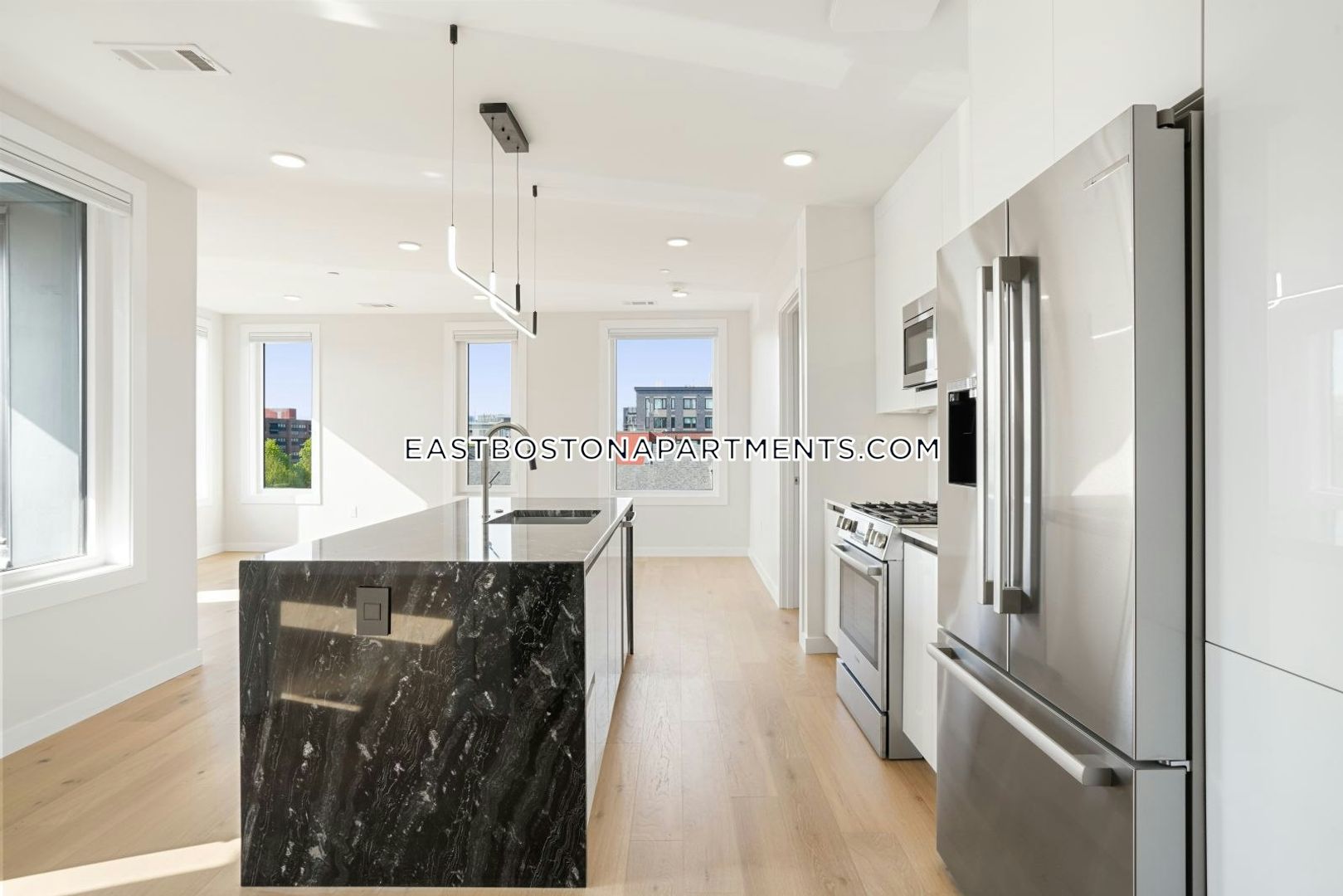 Boston Apartment: 194 Sumner Street