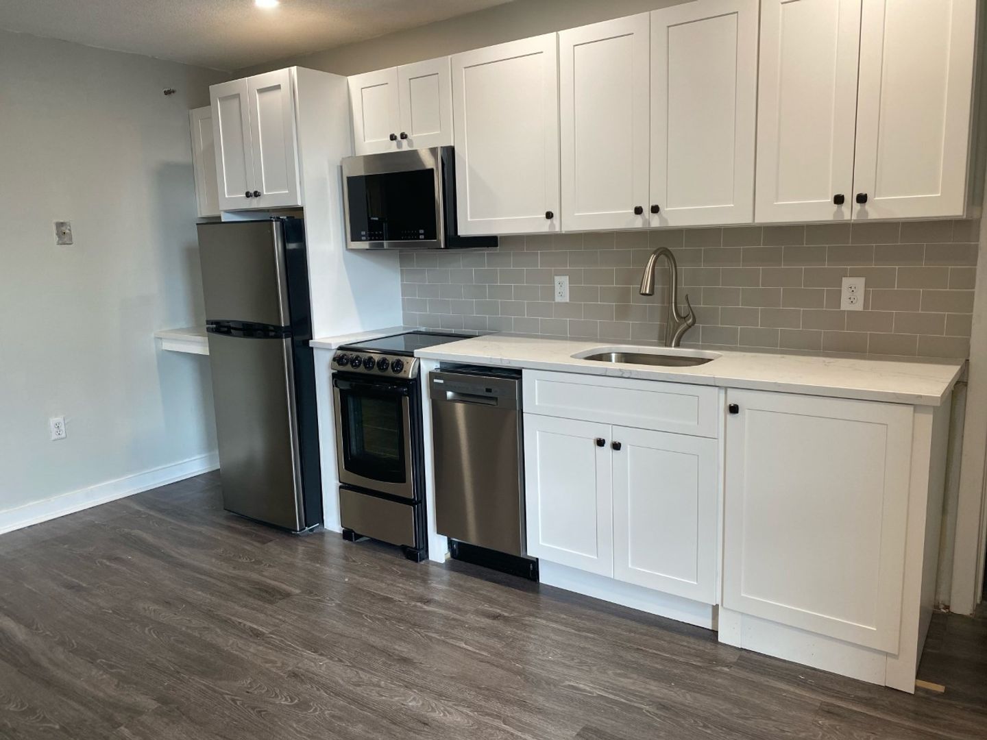 Worcester  Studio 1 baths - $1,400 No Fee