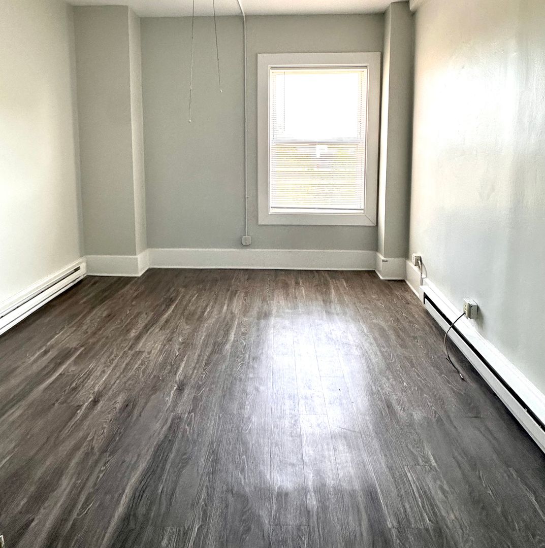 Worcester - $2,200+ /mo