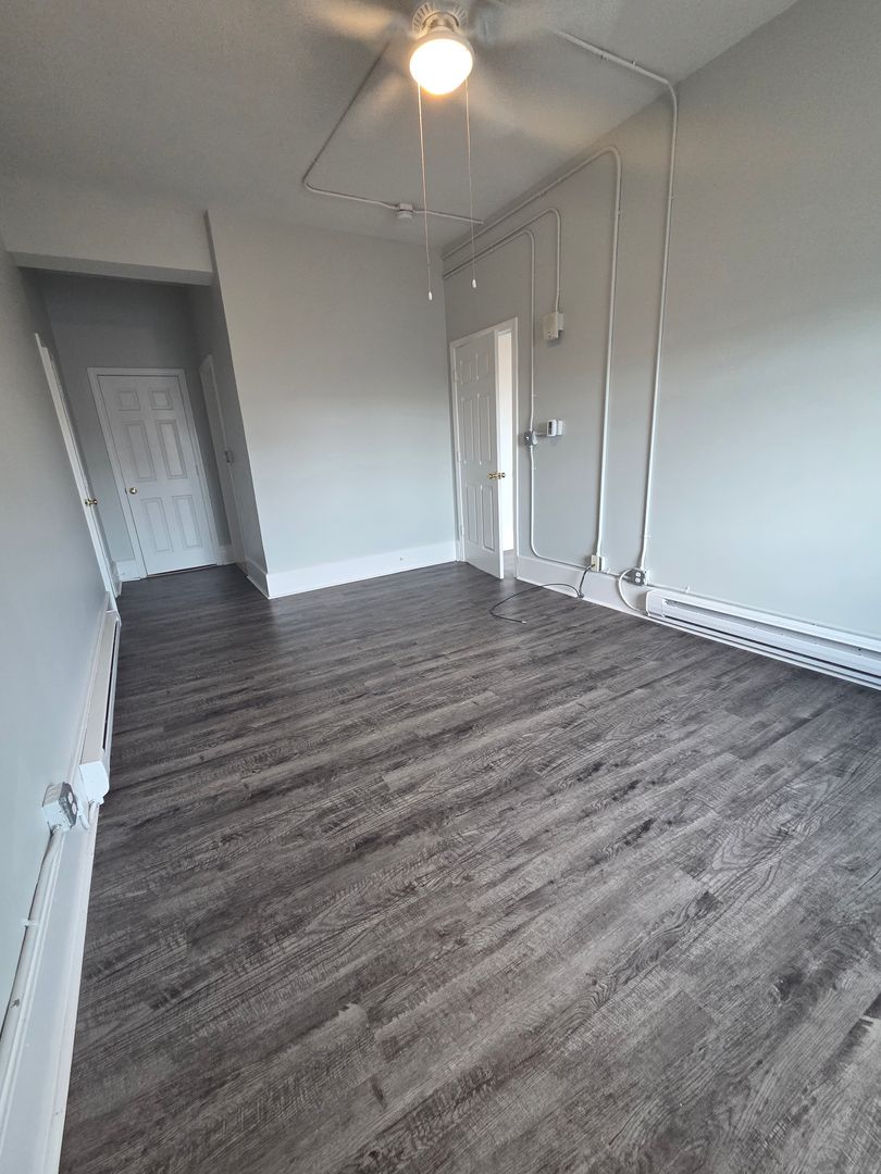 Worcester - $1,675