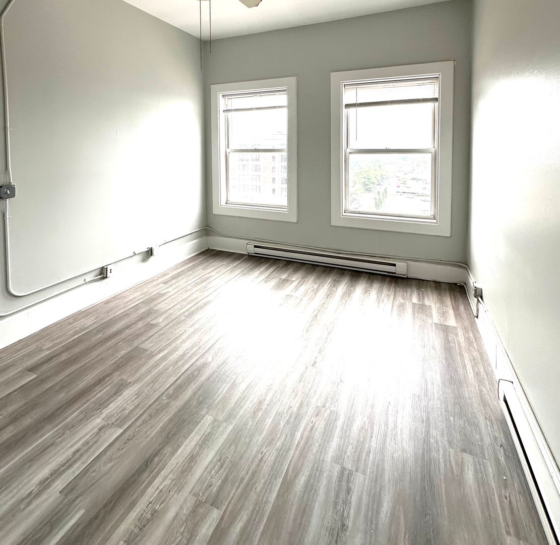 Worcester - $1,700+ /mo