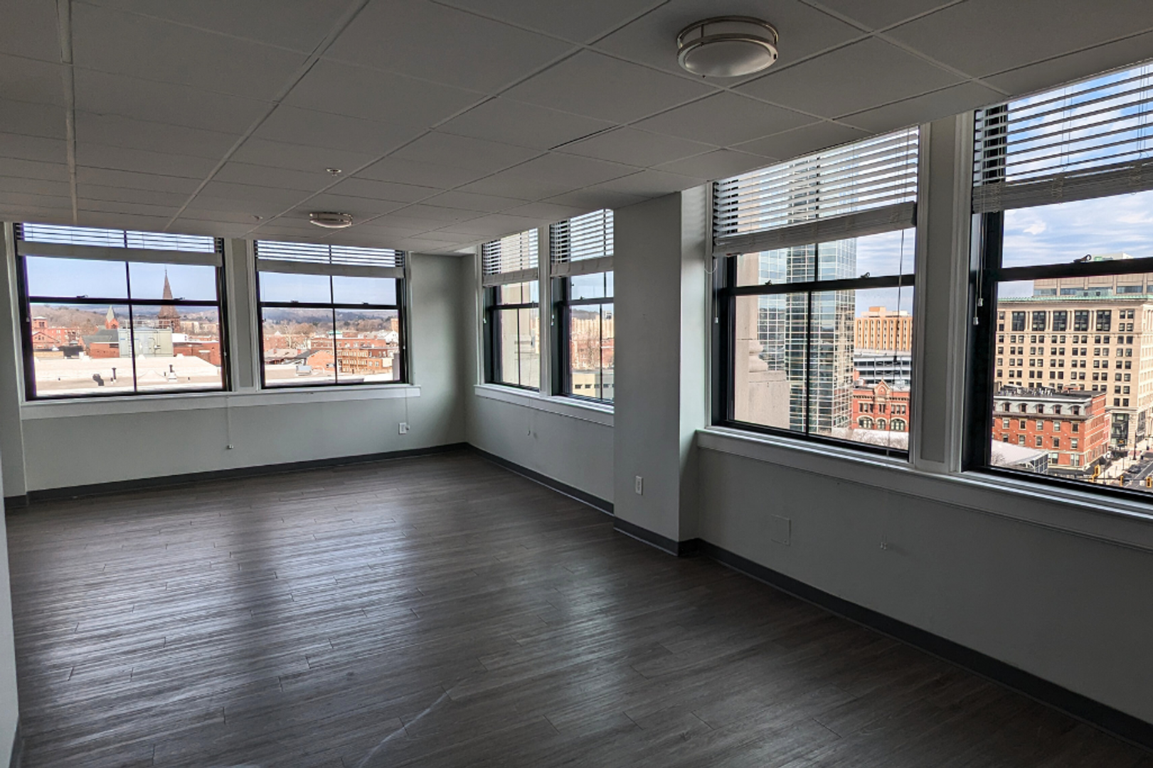 Worcester 2 beds 1 baths - $2,050 No Fee